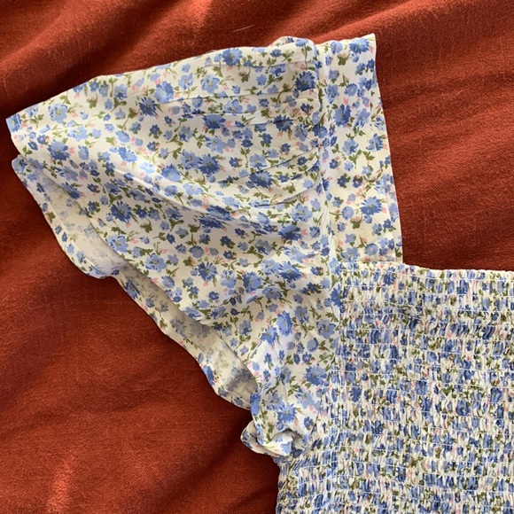 NWOT Ruched Top - Picture 2 of 4